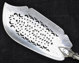 Antique Sturges Engraved Silver Plate Fiddle Thread Fish Slice Server 1850